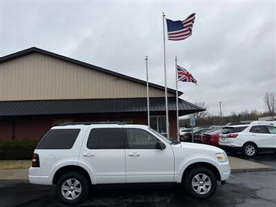 2009 Ford Explorer XLT 4WD V8 - Photo 5 - Flushing, MI 48433