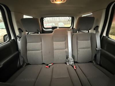 2009 Ford Explorer XLT 4WD V8 - Photo 9 - Flushing, MI 48433