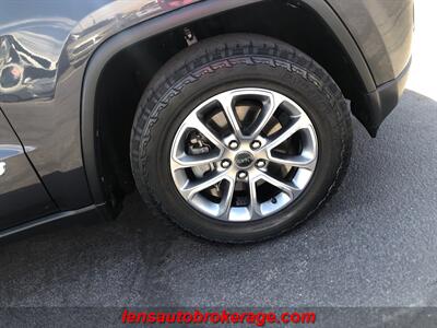 2012 Jeep Grand Cherokee Laredo X   - Photo 24 - Tucson, AZ 85705