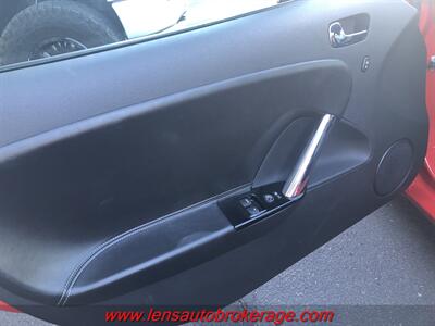 2009 Saturn SKY  *7600 MILE CARFAX 1 OWNER! - Photo 12 - Tucson, AZ 85705