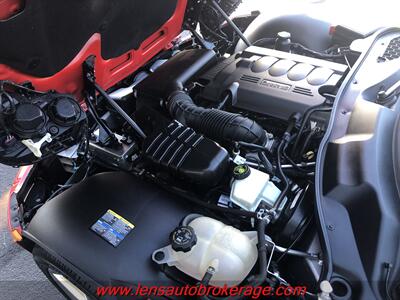 2009 Saturn SKY  *7600 MILE CARFAX 1 OWNER! - Photo 24 - Tucson, AZ 85705