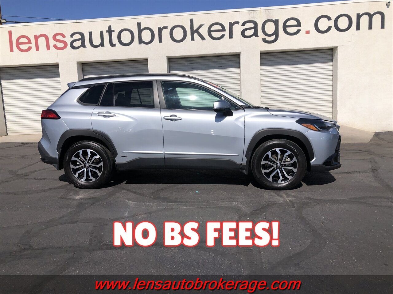 2023 Toyota Corolla Cross Hybrid SE  AWD 1-Owner! - Photo 1 - Tucson, AZ 85705