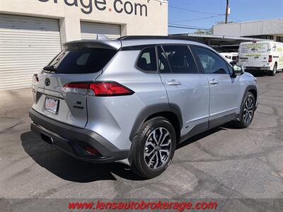 2023 Toyota Corolla Cross Hybrid SE  AWD 1-Owner! - Photo 8 - Tucson, AZ 85705