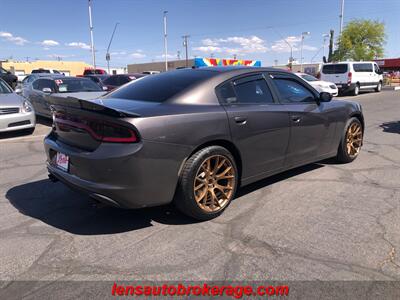 2020 Dodge Charger SXT  **CARFAX 1 OWNER** - Photo 8 - Tucson, AZ 85705