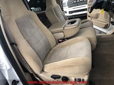 2004 Ford F-250 XLT  *Carfax 1 Owner 4x4 W/V10 Stump Puller! - Photo 18 - Tucson, AZ 85705