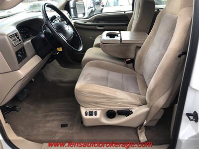 2004 Ford F-250 XLT  *Carfax 1 Owner 4x4 W/V10 Stump Puller! - Photo 8 - Tucson, AZ 85705