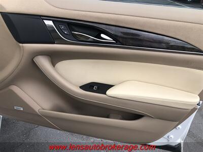 2016 Cadillac CTS 3.6L Premium Collect  *CLEAN AWD CADDY! - Photo 22 - Tucson, AZ 85705