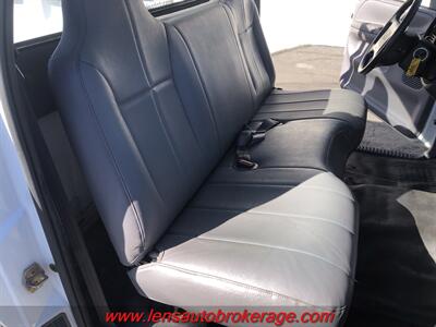 1999 Dodge Ram 1500 ST  *Oldie But Goodie! Only 54k Miles! - Photo 17 - Tucson, AZ 85705