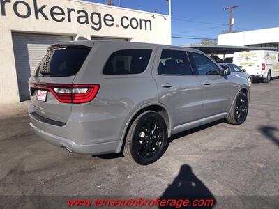 2019 Dodge Durango SXT  *Carfax 1 Owner! Sweet Cement Gray Durango! - Photo 8 - Tucson, AZ 85705