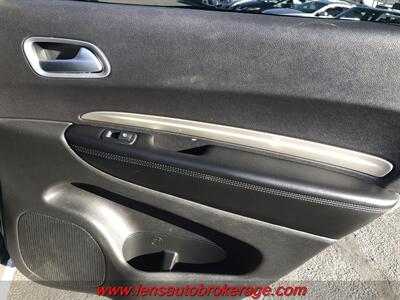 2019 Dodge Durango SXT  *Carfax 1 Owner! Sweet Cement Gray Durango! - Photo 19 - Tucson, AZ 85705