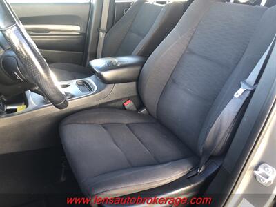 2019 Dodge Durango SXT  *Carfax 1 Owner! Sweet Cement Gray Durango! - Photo 12 - Tucson, AZ 85705