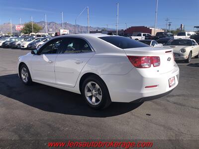 2014 Chevrolet Malibu LS  *Clean Roomy Sedan! - Photo 6 - Tucson, AZ 85705