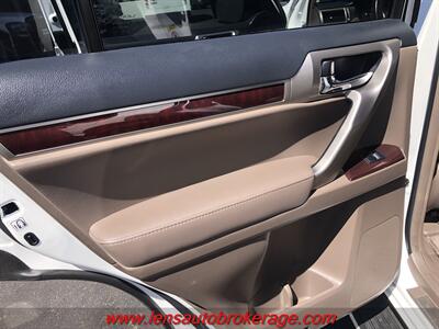2016 Lexus GX  *Cool V8 GX! - Photo 16 - Tucson, AZ 85705