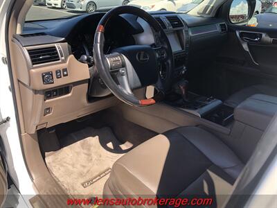2016 Lexus GX  *Cool V8 GX! - Photo 10 - Tucson, AZ 85705