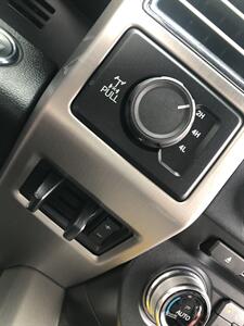 2017 Ford F-250 Platinum  Diesel 4x4 *AMAZINGLY NICE CARFAX 1 OWNER PICKUP! - Photo 15 - Tucson, AZ 85705