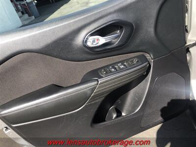 2016 Jeep Cherokee Latitude Altitude  *Coming Soon! - Photo 10 - Tucson, AZ 85705