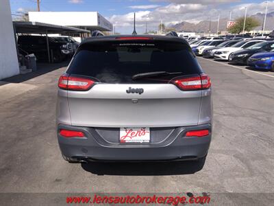 2016 Jeep Cherokee Latitude Altitude  *Coming Soon! - Photo 8 - Tucson, AZ 85705