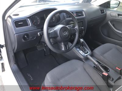 2013 Volkswagen Jetta S  *Nice Little Sedan! - Photo 9 - Tucson, AZ 85705