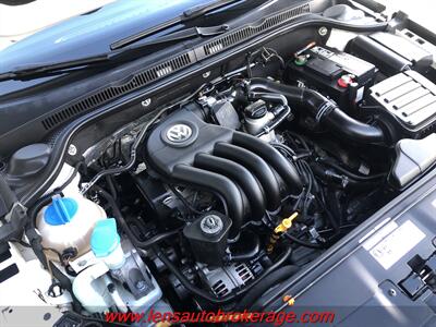 2013 Volkswagen Jetta S  *Nice Little Sedan! - Photo 23 - Tucson, AZ 85705