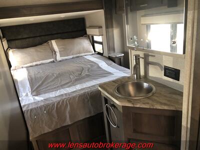 2019 Mercedes-Benz Sprinter 4500  *Super Nice RV! - Photo 26 - Tucson, AZ 85705