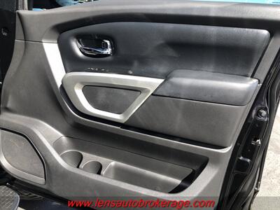 2017 Nissan Titan SV  *Bad A$$ SuperCrew 4x4! - Photo 20 - Tucson, AZ 85705