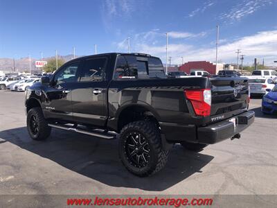 2017 Nissan Titan SV  *Bad A$$ SuperCrew 4x4! - Photo 6 - Tucson, AZ 85705