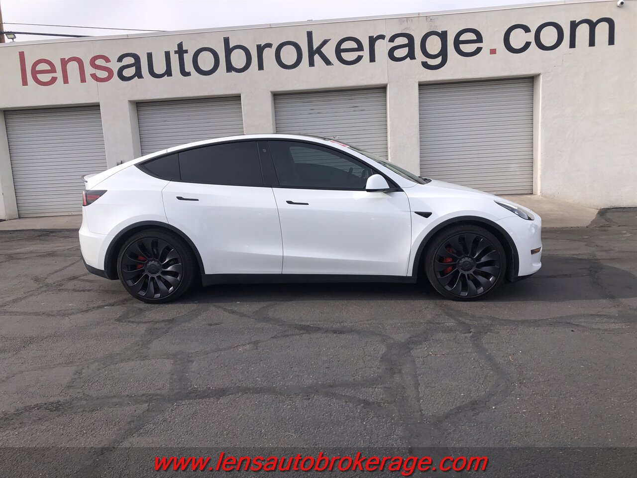 2021 Tesla Model Y Performance  *Only 60k Miles & Carfax 1 Owner! - Photo 1 - Tucson, AZ 85705
