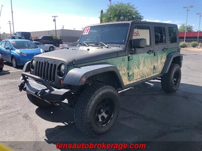 2009 Jeep Wrangler Rubicon 4x4   - Photo 4 - Tucson, AZ 85705