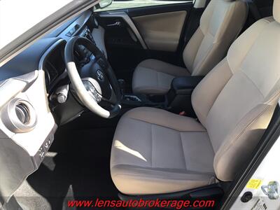 2015 Toyota RAV4 XLE  *Carfax 1 Owner! - Photo 11 - Tucson, AZ 85705