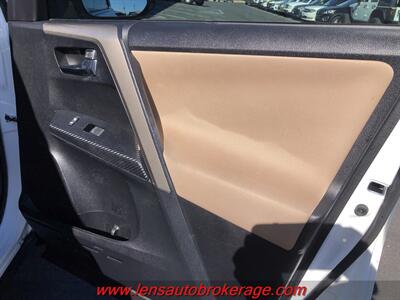 2015 Toyota RAV4 XLE  *Carfax 1 Owner! - Photo 22 - Tucson, AZ 85705