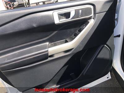 2022 Ford Explorer XLT  4WD **FUEL SAVING 2.3L TURBO!** - Photo 9 - Tucson, AZ 85705
