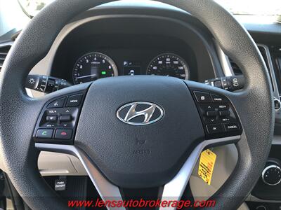 2016 Hyundai TUCSON SE  *Only 72k Miles! - Photo 13 - Tucson, AZ 85705