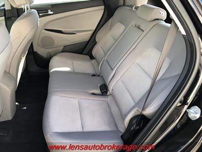 2016 Hyundai TUCSON SE  *Only 72k Miles! - Photo 17 - Tucson, AZ 85705