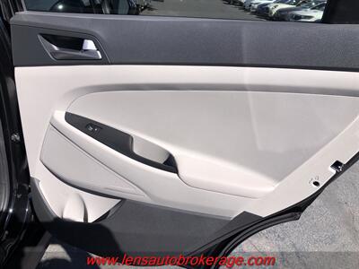 2016 Hyundai TUCSON SE  *Only 72k Miles! - Photo 19 - Tucson, AZ 85705