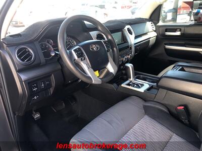 2015 Toyota Tundra SR5 Double Cab 4x4   - Photo 10 - Tucson, AZ 85705