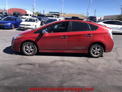 2010 Toyota Prius III  *Trade In Special! - Photo 2 - Tucson, AZ 85705