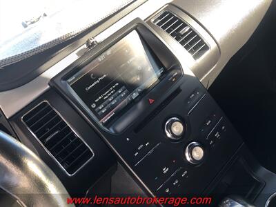 2015 Ford Flex SEL  *Just Hit The Lot! - Photo 14 - Tucson, AZ 85705