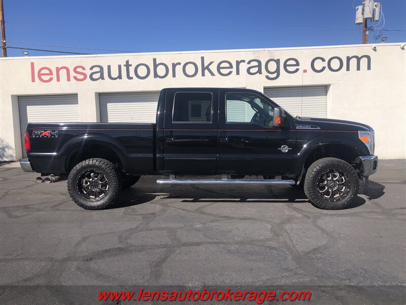 2011 Ford F-250 Lariat  SuperCrew 4x4 Diesel!