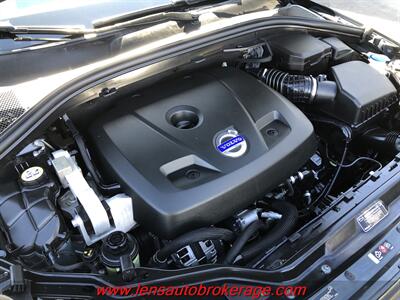2015 Volvo XC60 T6 Drive-E Platinum  *One Sweet SUV! - Photo 25 - Tucson, AZ 85705