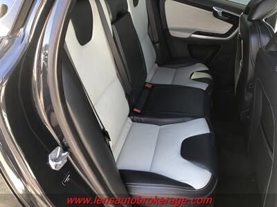 2015 Volvo XC60 T6 Drive-E Platinum  *One Sweet SUV! - Photo 21 - Tucson, AZ 85705