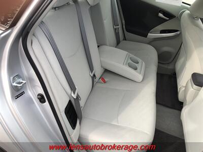 2011 Toyota Prius Three  *Super Clean Carfax 1 Owner Fuel Saver! - Photo 19 - Tucson, AZ 85705