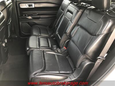 2020 Ford Explorer ST  4x4 *Super Sporty ST! CARFAX 1 OWNER! - Photo 17 - Tucson, AZ 85705