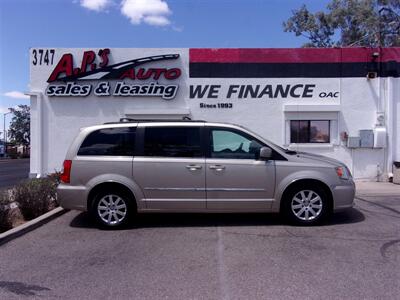 2014 Chrysler Town & Country Touring   - Photo 8 - Tucson, AZ 85716