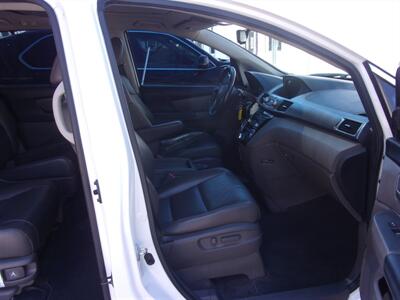 2012 Honda Odyssey Touring Elite   - Photo 19 - Tucson, AZ 85716