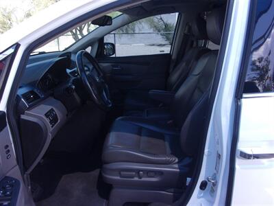 2012 Honda Odyssey Touring Elite   - Photo 11 - Tucson, AZ 85716