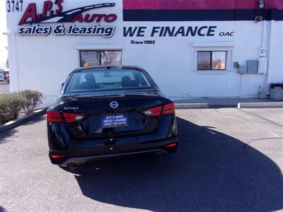 2025 Nissan Altima 2.5 SV   - Photo 3 - Tucson, AZ 85716