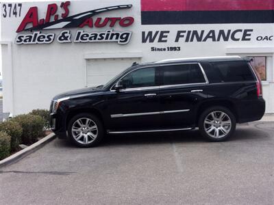 2017 Cadillac Escalade Luxury   - Photo 6 - Tucson, AZ 85716