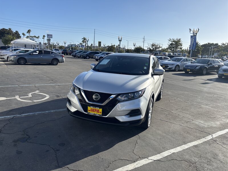2021 Nissan Rogue Sport S  