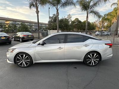 2019 Nissan Altima 2.5 SR   - Photo 8 - National City, CA 91950