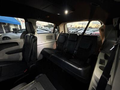 2019 Dodge Grand Caravan SXT - Photo 12 - National City, CA 91950